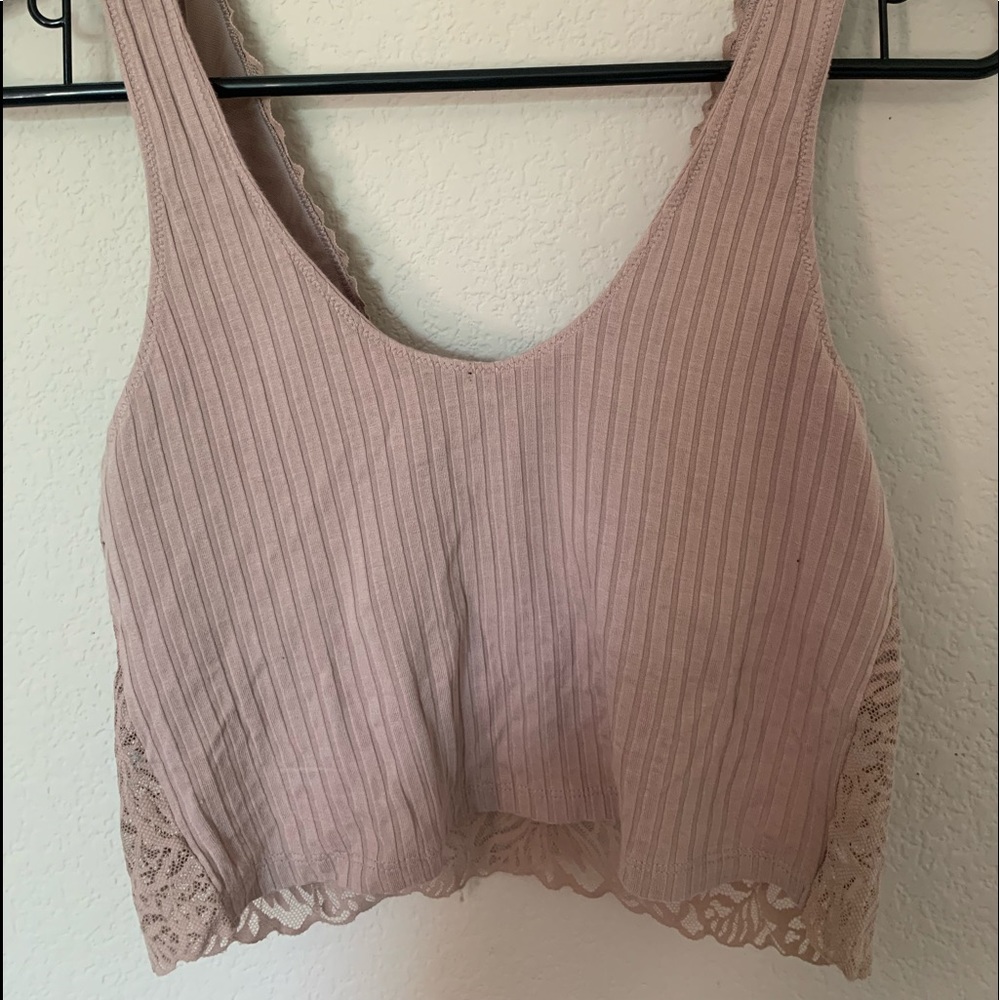 Arie Crop top - Picture 1 of 3